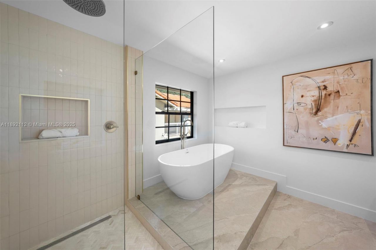 4040 Palmarito St, Coral Gables, FL 33146 Photo