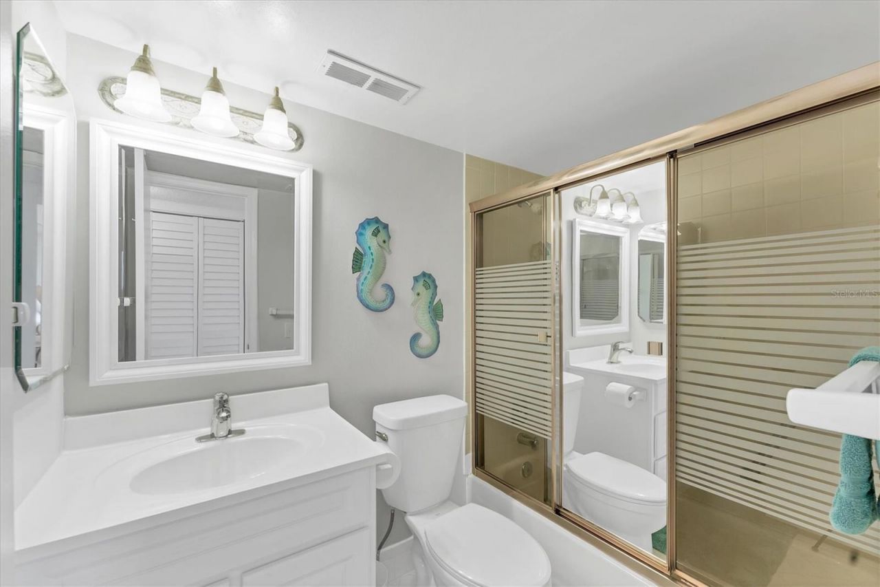 6158 Palma Del Mar Boulevard S, Unit 504, Saint Petersburg, FL 33715 Photo