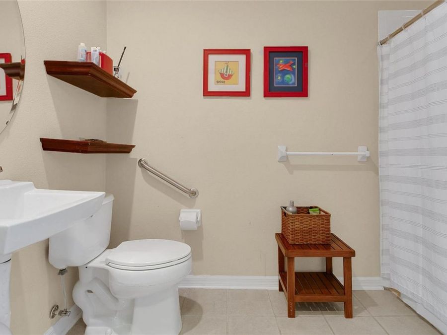 Property Image 27