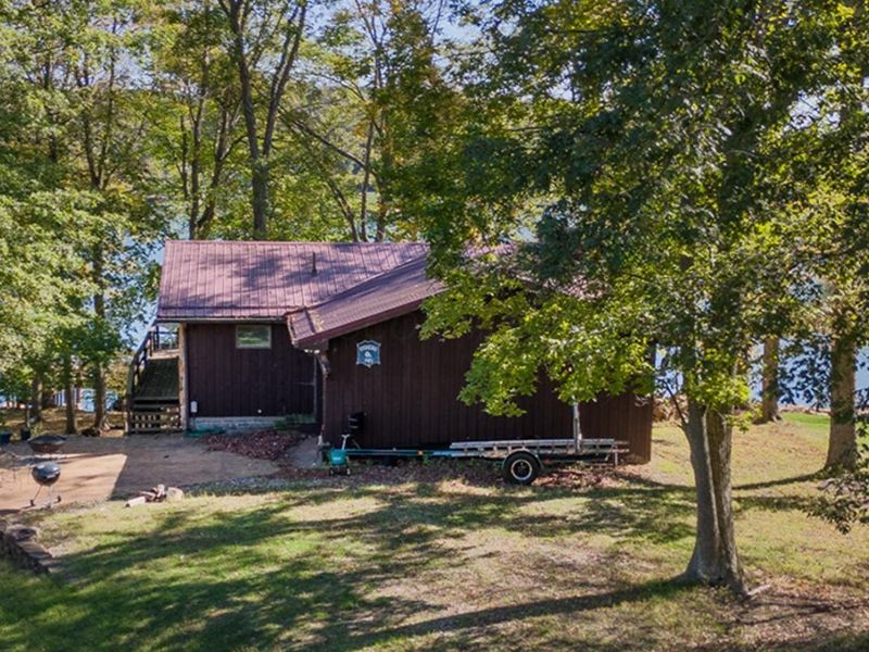 745 Valleywood Heights Drive, Howard, OH 43028 Photo 2