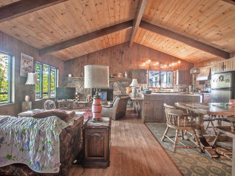 745 Valleywood Heights Drive, Howard, OH 43028 Photo 9