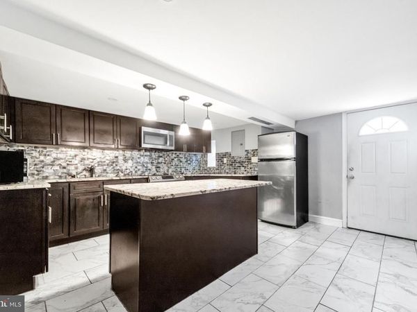 418 HAMPDEN ROAD, UPPER DARBY, PA 19082