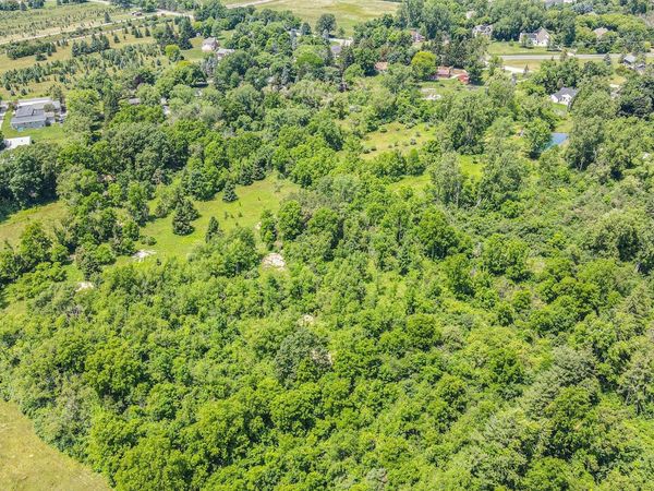 1696 Warren Road, Ann Arbor, MI 48105