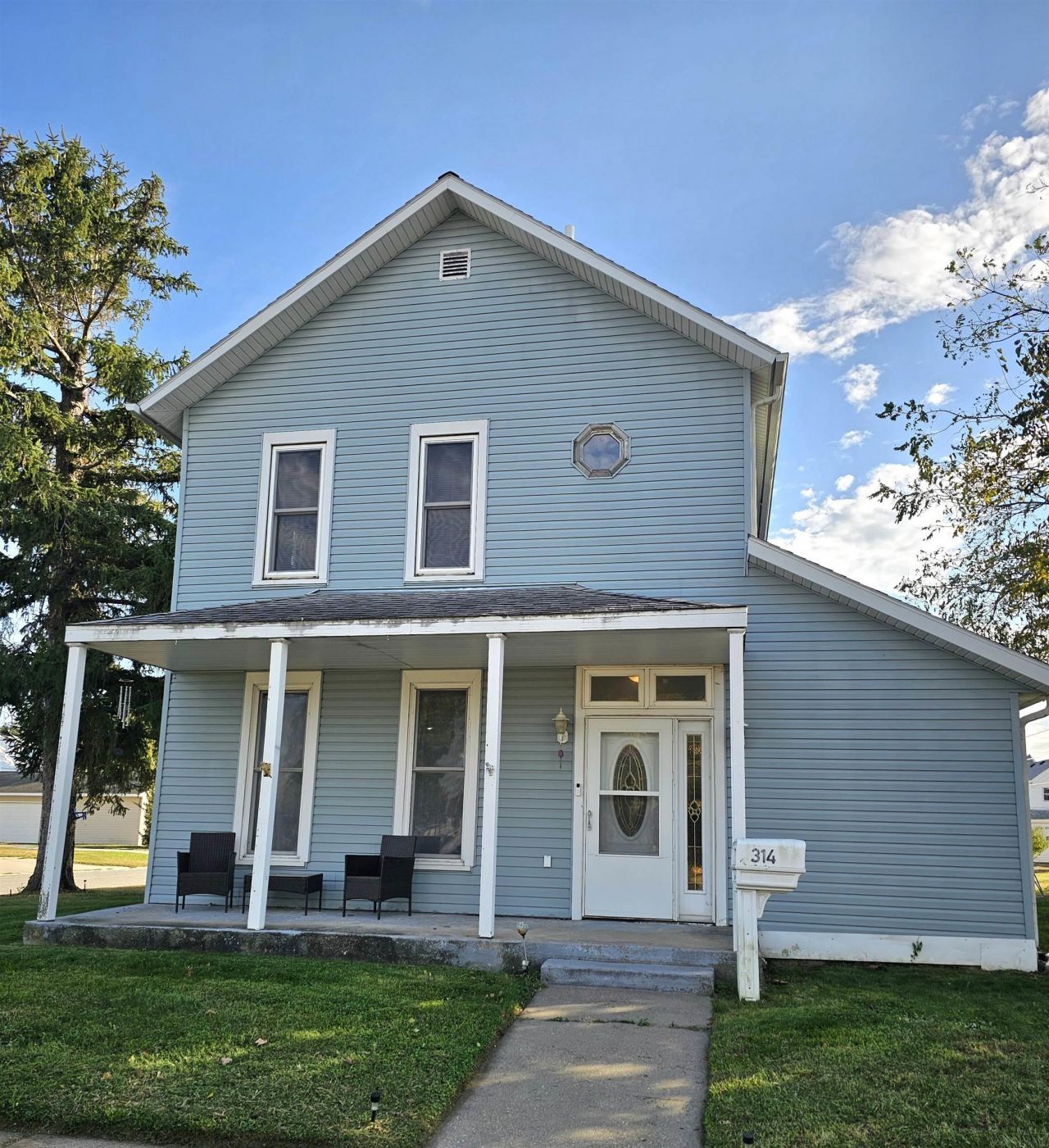 314 E 4th Street, Vinton, IA 52349 Main Photo