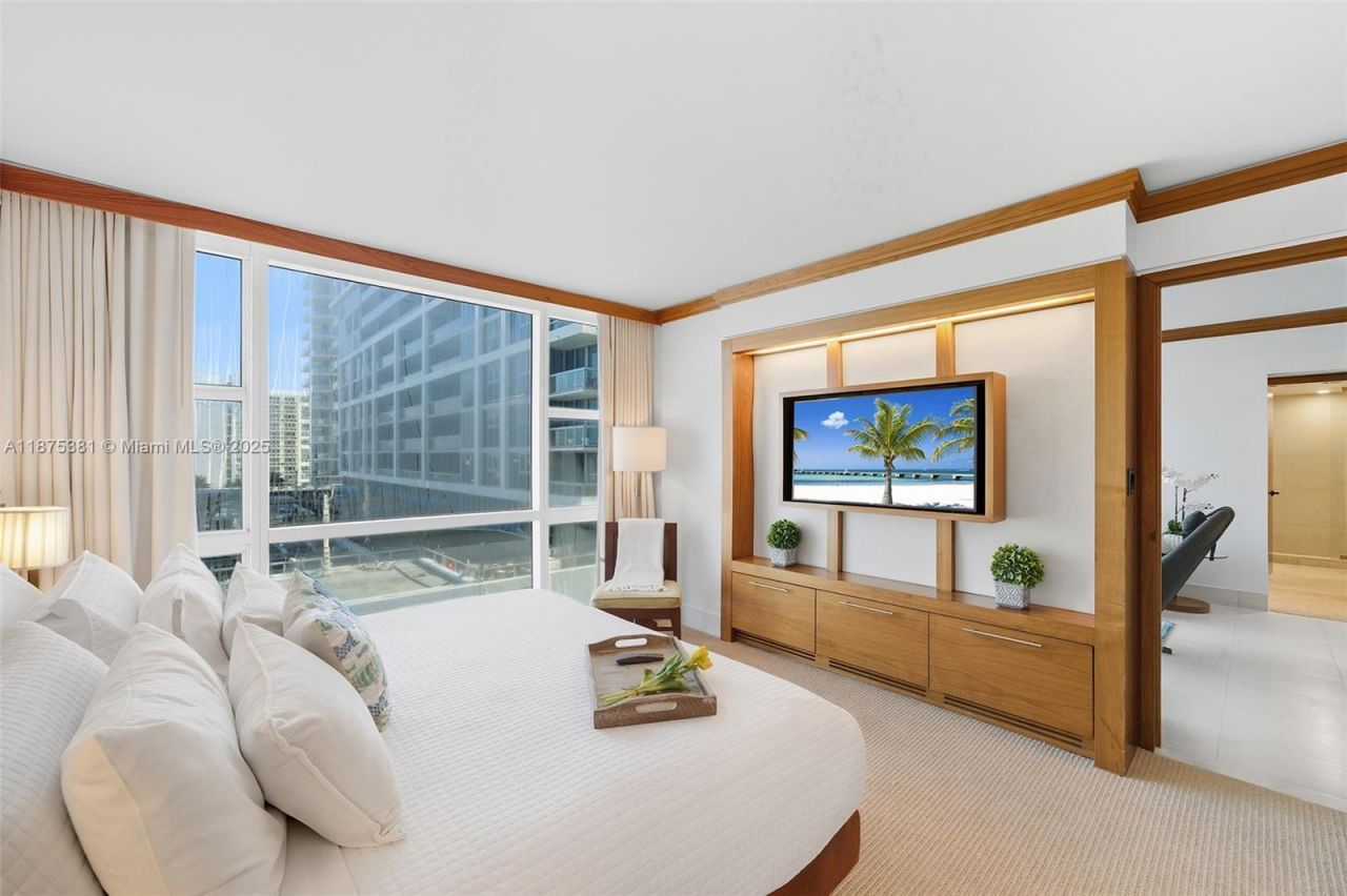 Please Call For Address, Unit 705, Miami Beach, FL 33141 Photo