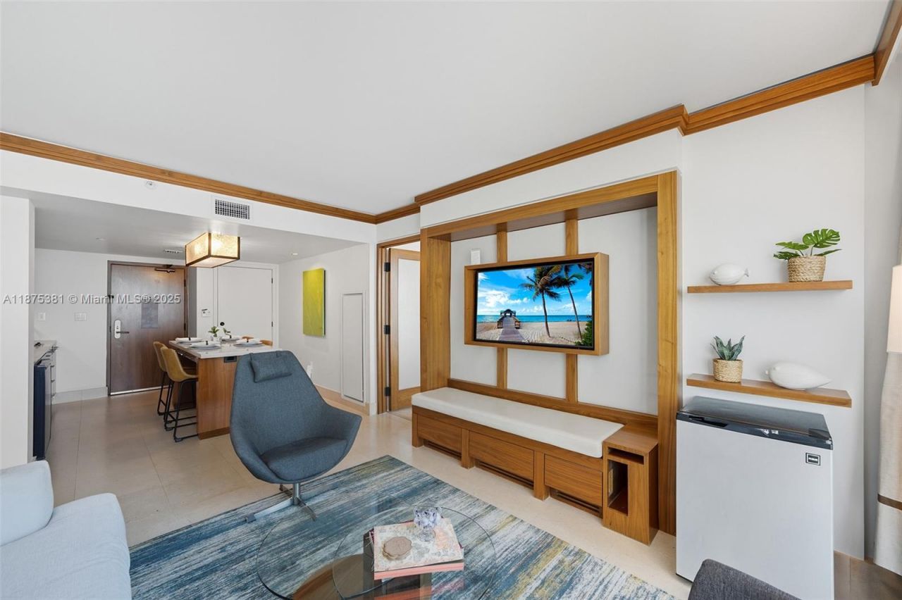 Please Call For Address, Unit 705, Miami Beach, FL 33141 Photo