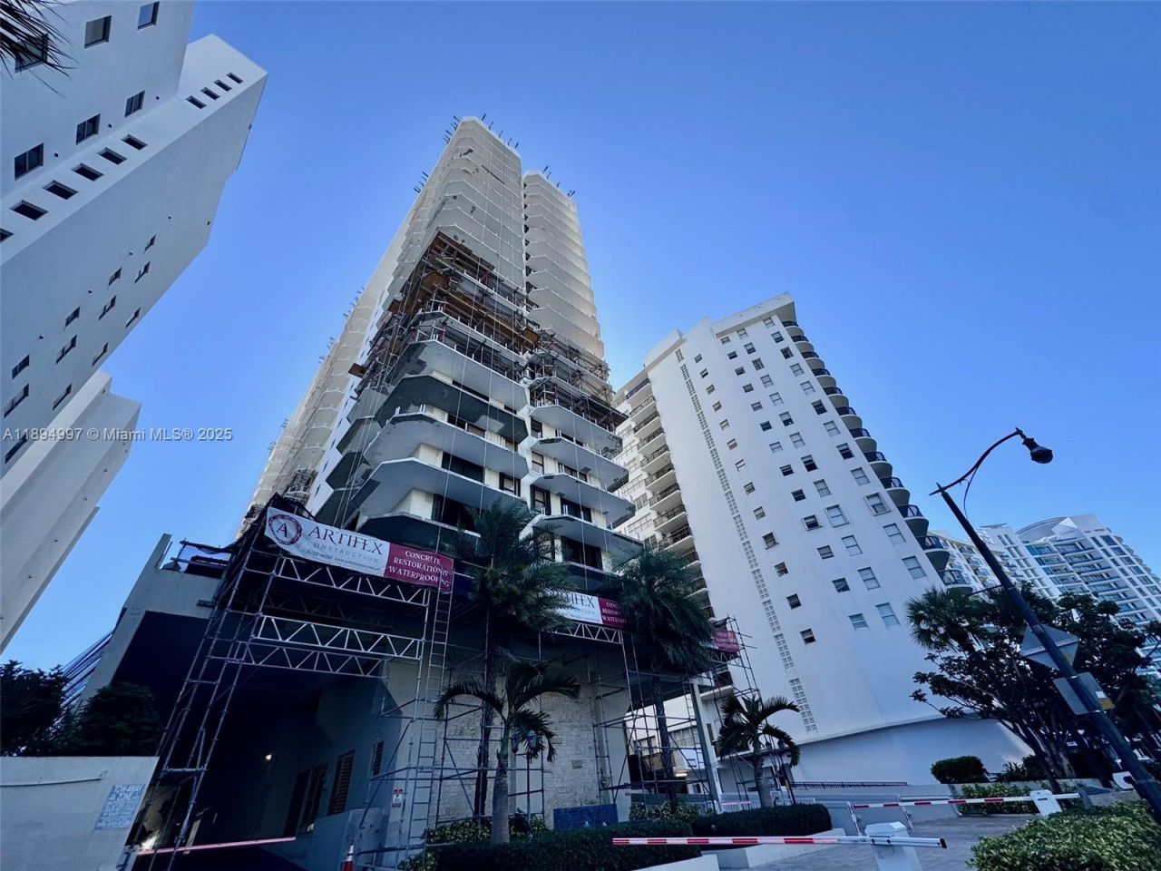 6061 Collins Ave, Unit 10C, Miami Beach, FL 33140 Photo