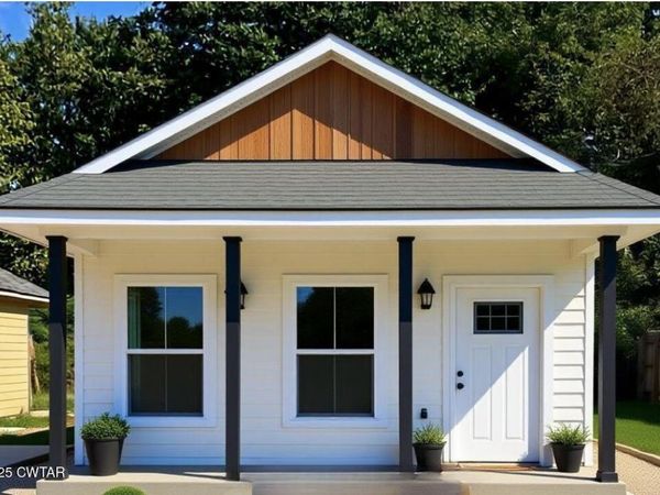 107 Dempster Street SE, Jackson, TN 38301