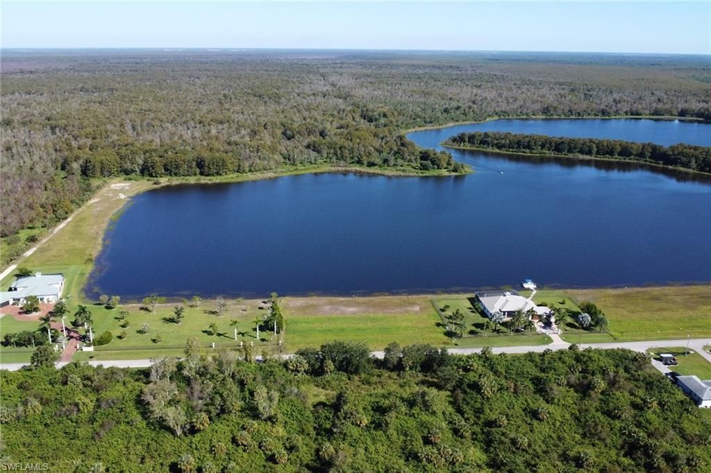 625 Shady Hollow Blvd W, Naples, FL 34120 Photo
