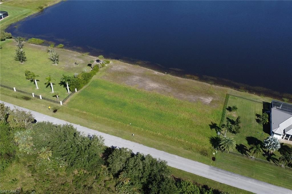 625 Shady Hollow Blvd W, Naples, FL 34120 Photo