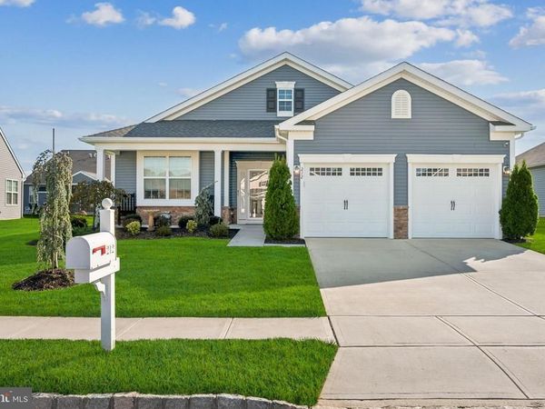 212 MONTROSE, WILLIAMSTOWN, NJ 08094