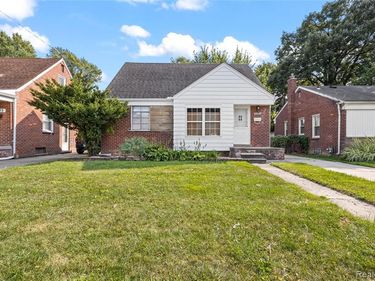 26251Somerset Somerset Drive, Inkster, MI 48141