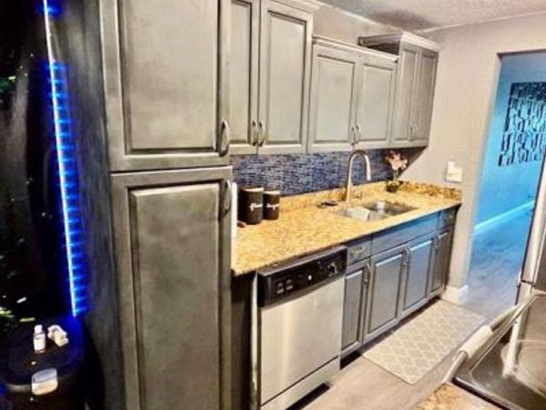 1833 NW 58 Avenue, Unit #30, Fort Lauderdale, FL 33313