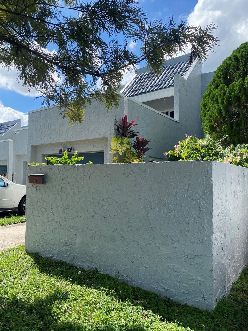 1833 NW 58 Avenue, Unit #30, Fort Lauderdale, FL 33313 Photo