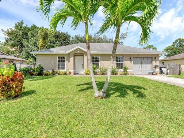 229 SW PAGODA TERRACE, PORT ST LUCIE, FL 34984