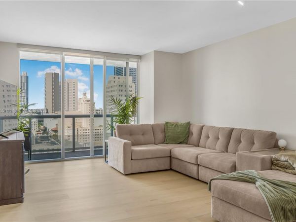 50 Biscayne Blvd, Unit 1505, Miami, FL 33132