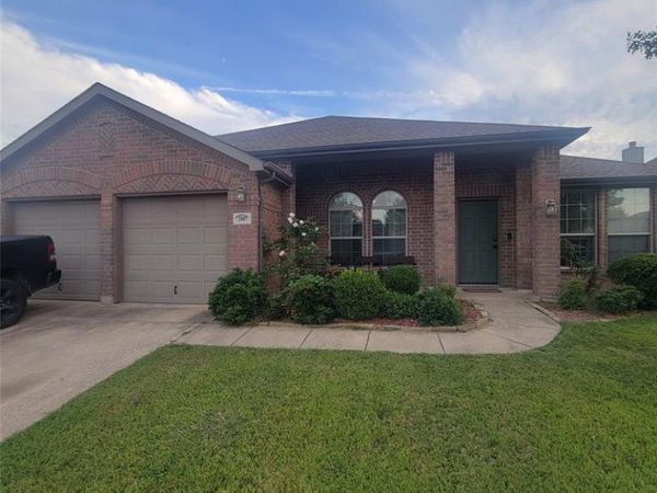 2007 Eagle Lake Drive, Forney, TX 75126