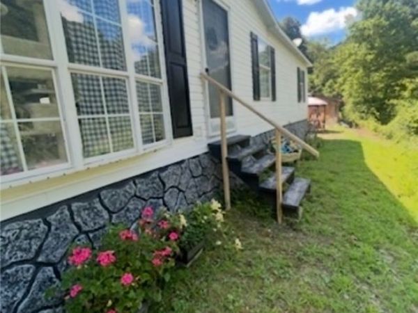 395 Left Fork Bens Creek Road, Gilbert, WV 25621