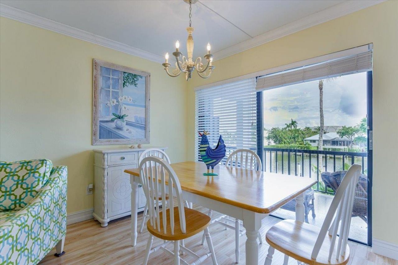 1250 Tennisplace Ct, Unit C25, Sanibel, FL 33957 Photo