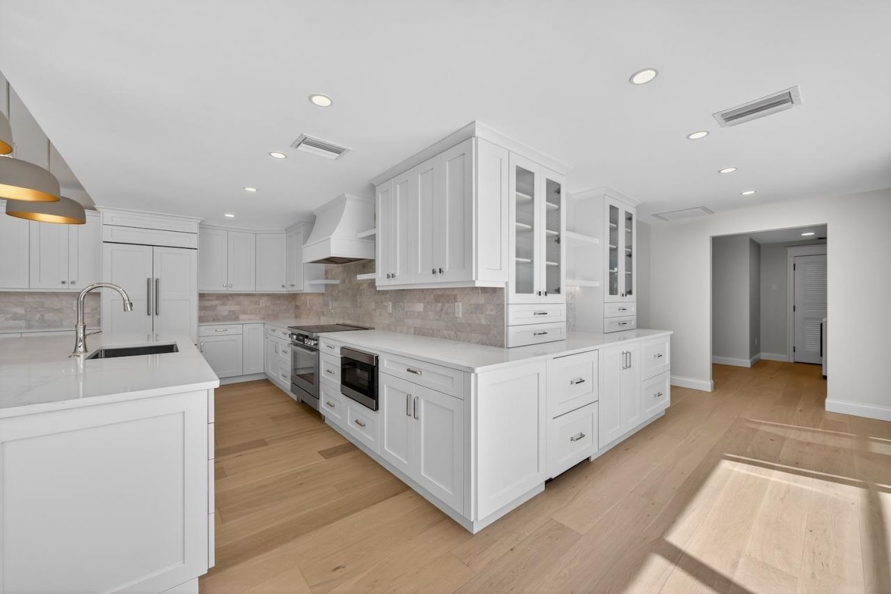 924 Kings Crown Drive, Sanibel, FL 33957 Photo