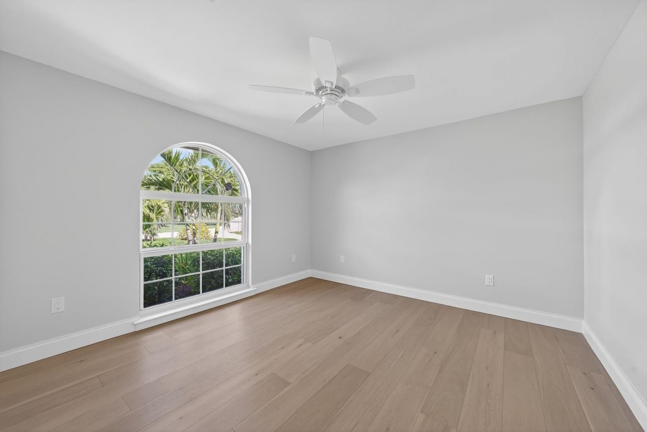 924 Kings Crown Drive, Sanibel, FL 33957 Photo