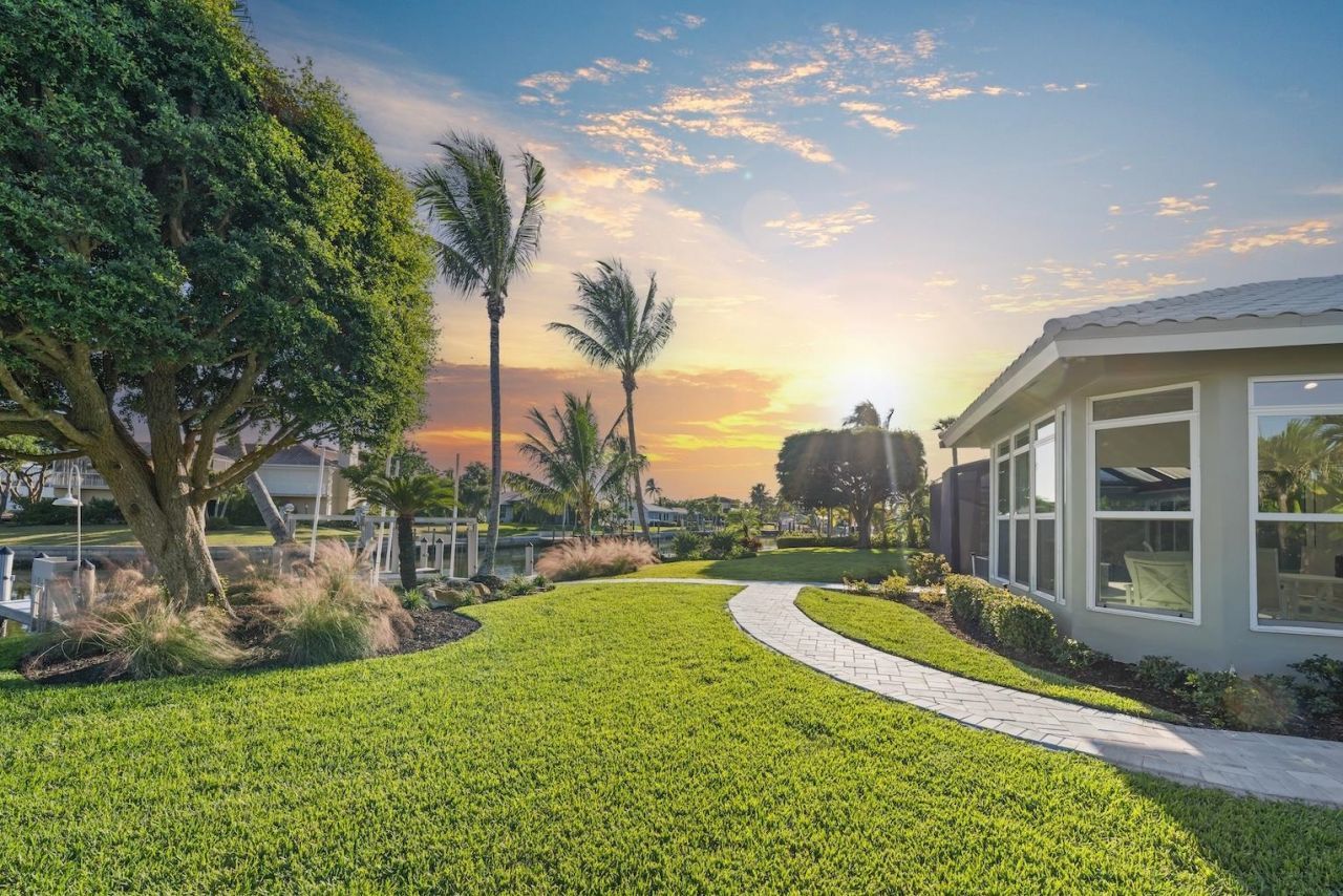 924 Kings Crown Drive, Sanibel, FL 33957 Photo