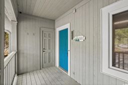 1221 Tidewater Dr. photo 4