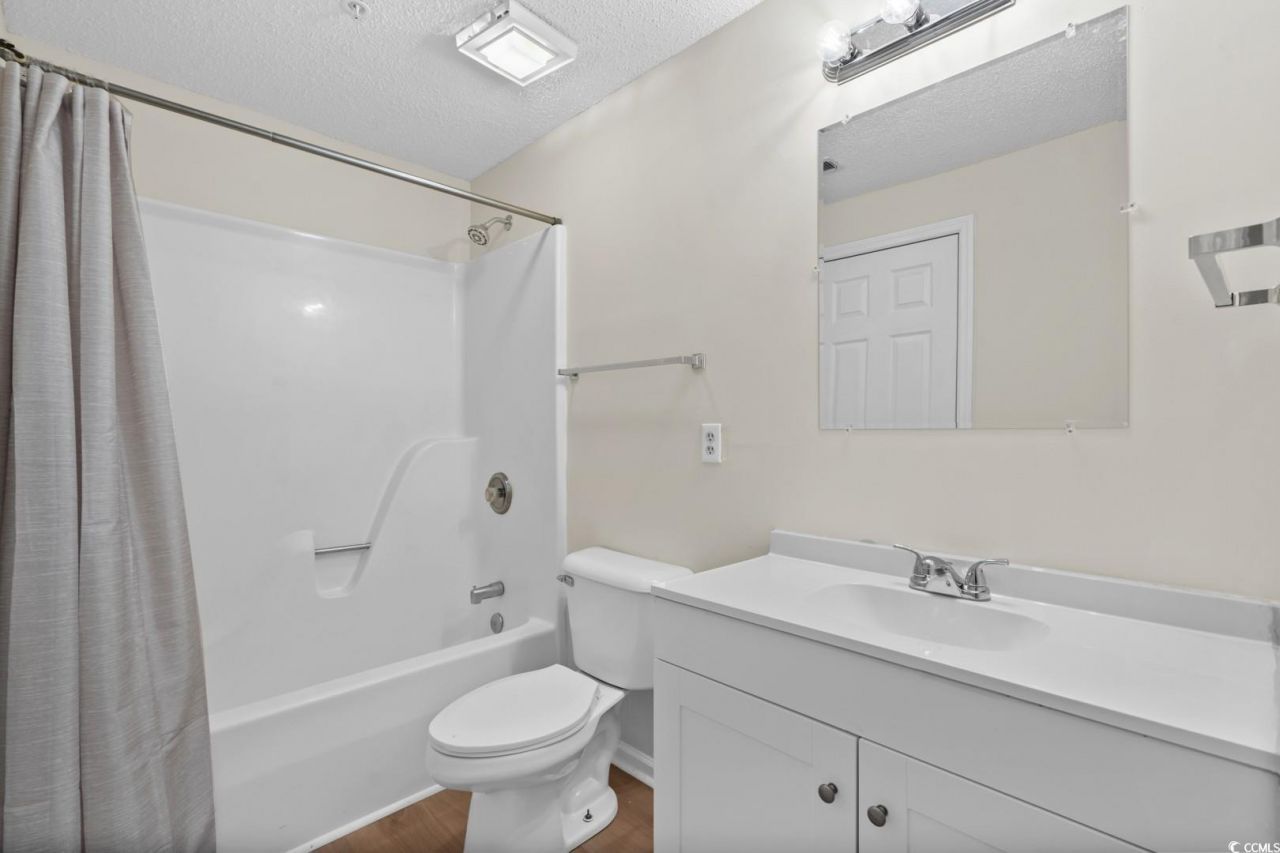 1221 Tidewater Dr. Photo 23