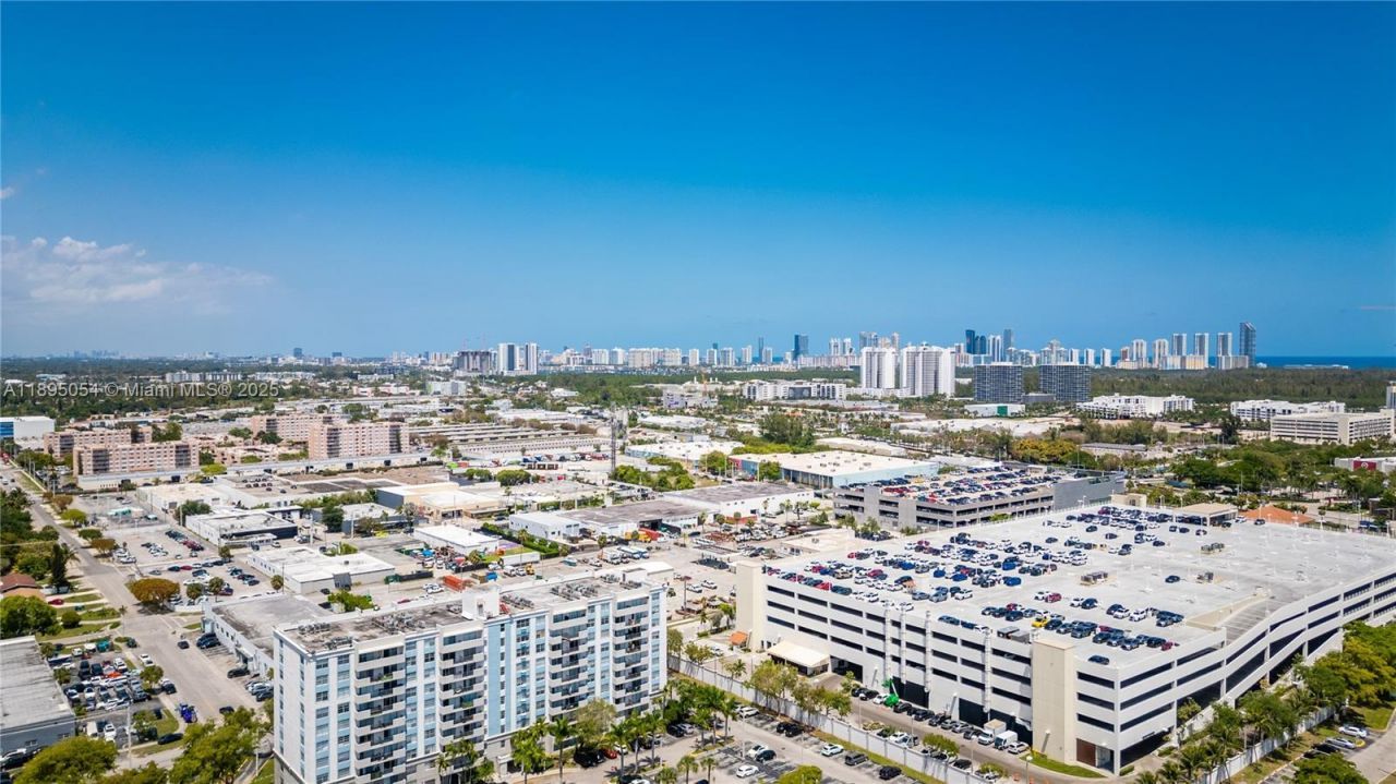 1801 NE 140th St, Unit 306, North Miami, FL 33181 Photo