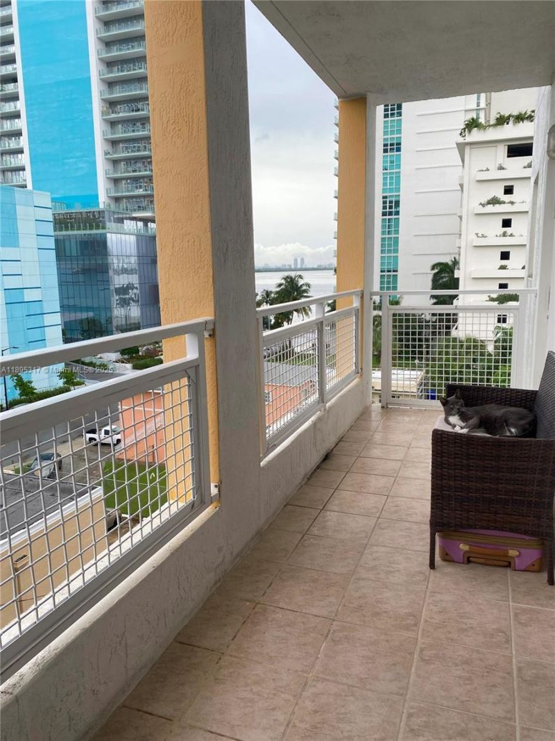 471 NE 25th St, Unit 602, Miami, FL 33137 Photo