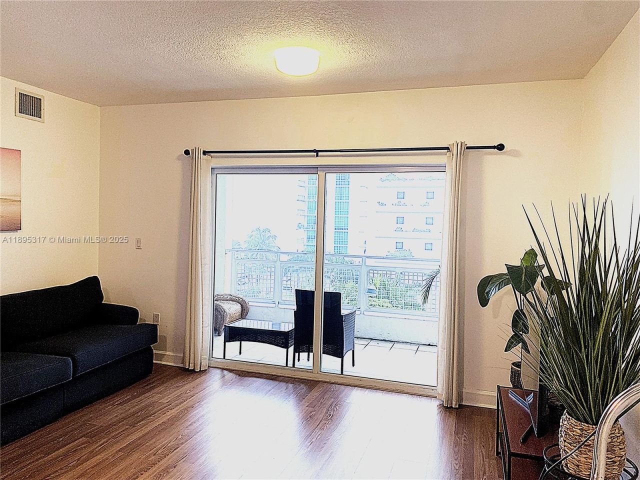 471 NE 25th St, Unit 602, Miami, FL 33137 Photo