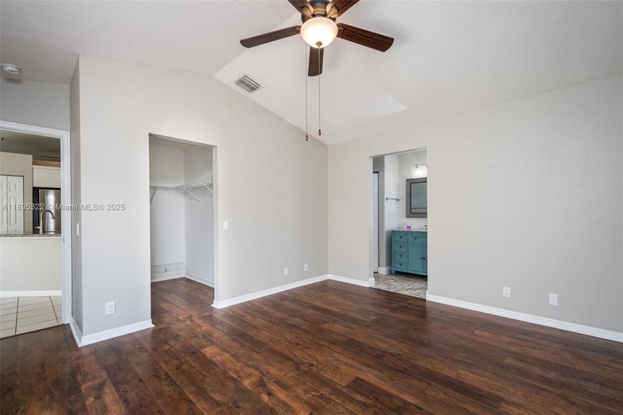 1524 Canary Island Dr, Unit 1524, Weston, FL 33327 Photo