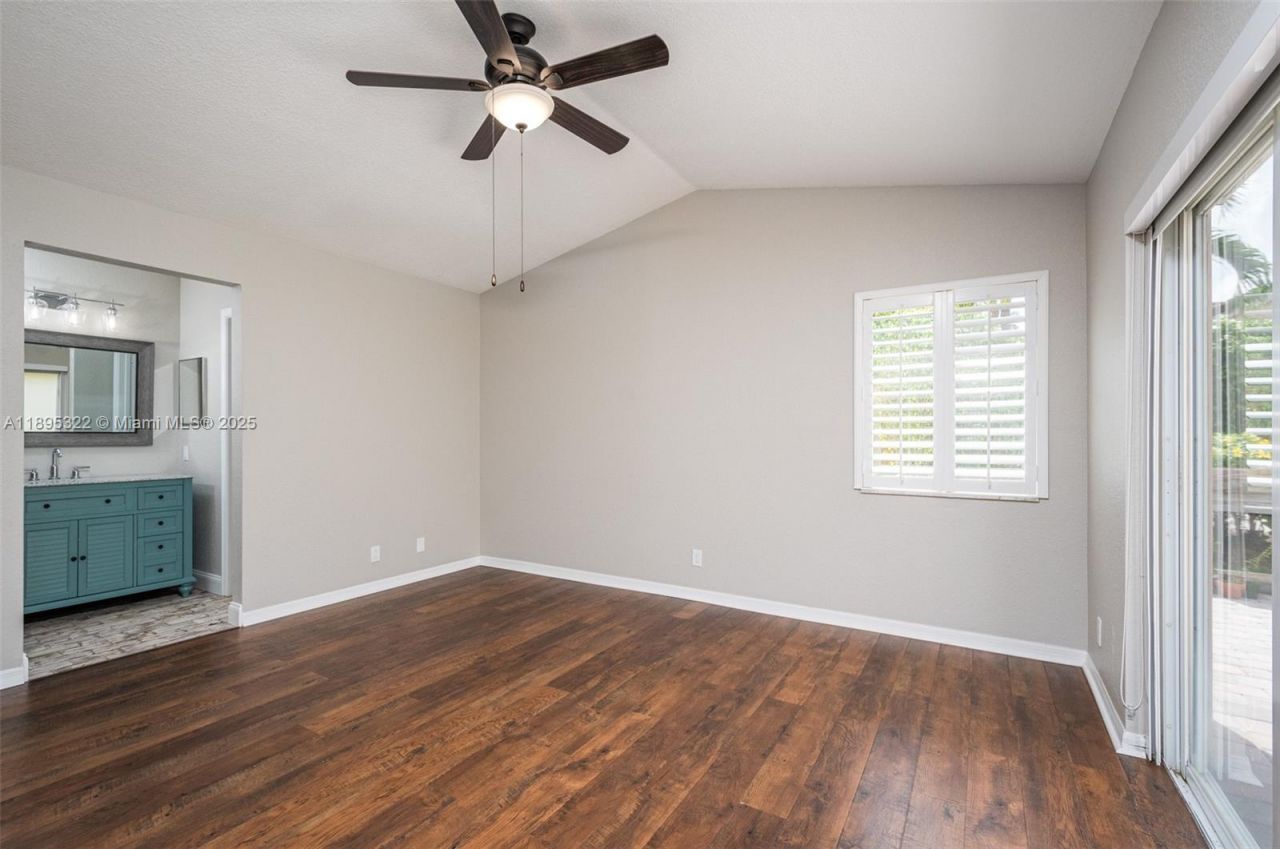 1524 Canary Island Dr, Unit 1524, Weston, FL 33327 Photo