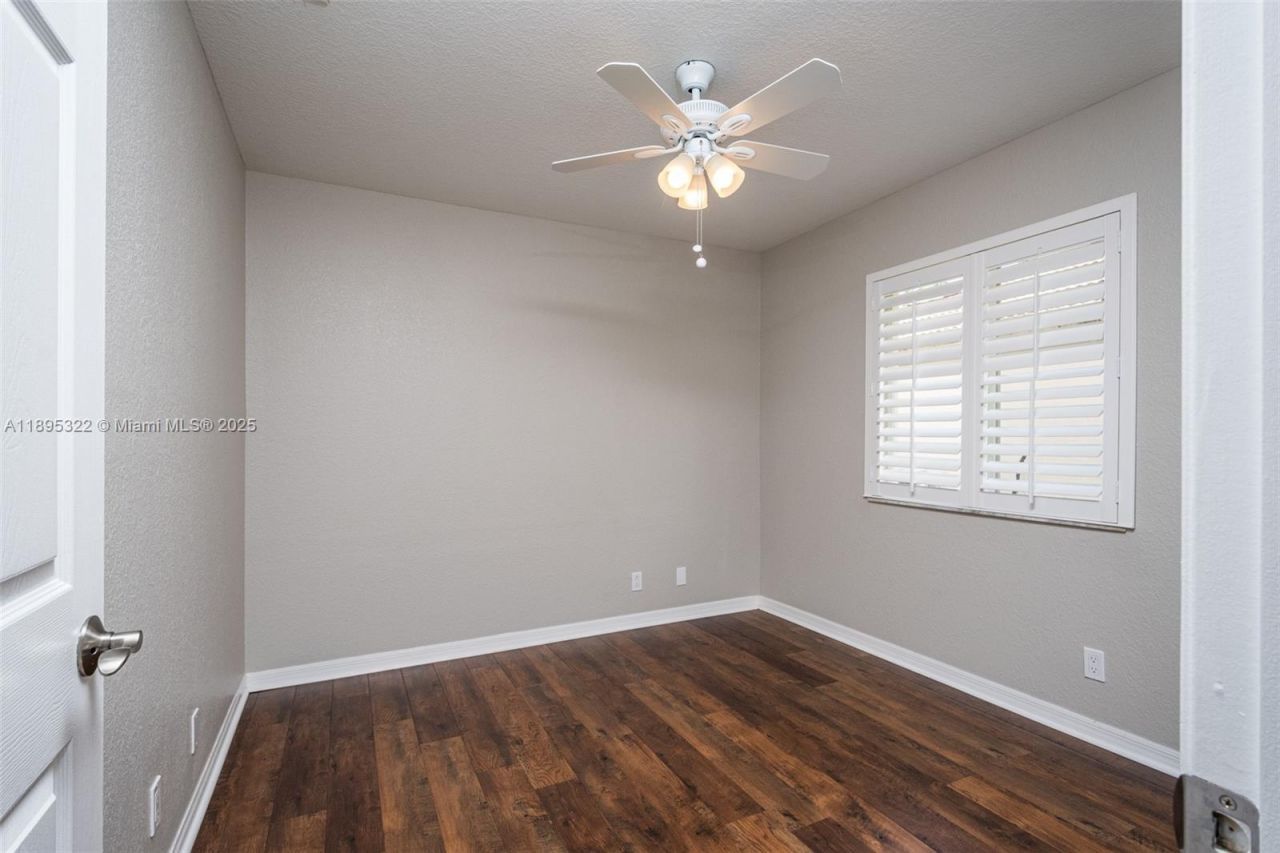 1524 Canary Island Dr, Unit 1524, Weston, FL 33327 Photo