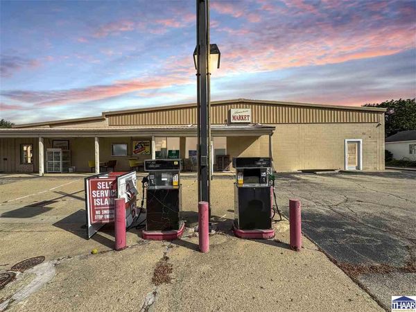 33 W Brush Street, Jamestown, IN 46147