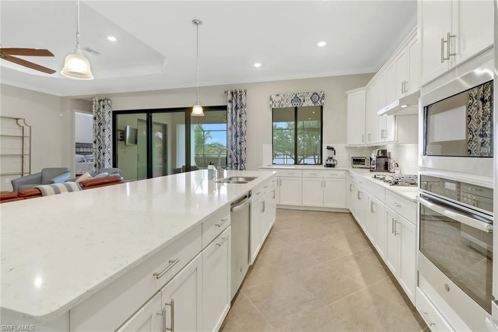1878 Mustique St, Naples, FL 34120 Photo