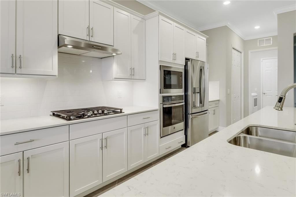 1878 Mustique St, Naples, FL 34120 Photo
