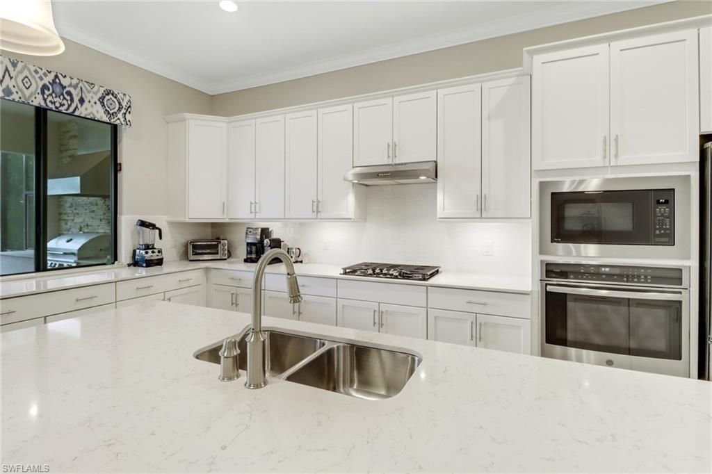 1878 Mustique St, Naples, FL 34120 Photo