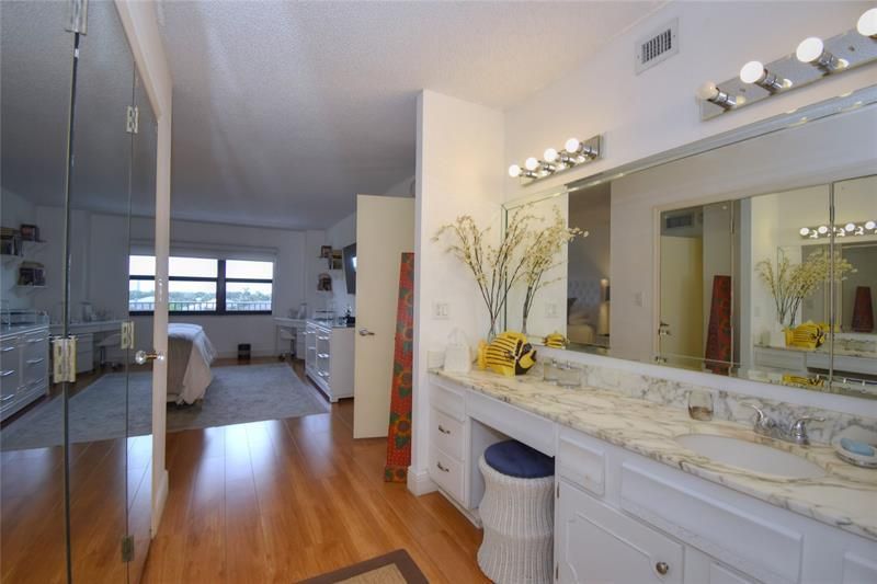 5100 N Ocean Boulevard, Unit 516, Lauderdale by the Sea, FL 33308 Photo