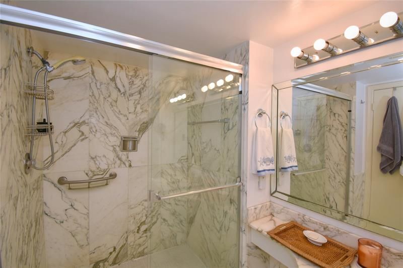 5100 N Ocean Boulevard, Unit 516, Lauderdale by the Sea, FL 33308 Photo