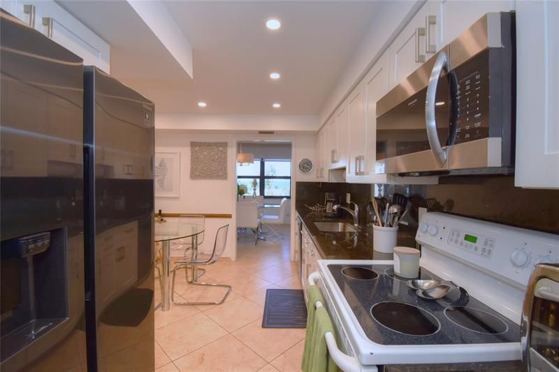 5100 N Ocean Boulevard, Unit 516, Lauderdale by the Sea, FL 33308 Photo