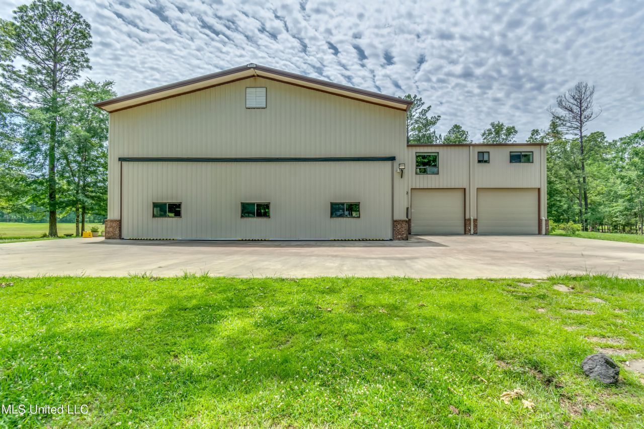 904 Northwood Circle, Brandon, MS 39047 Main Photo