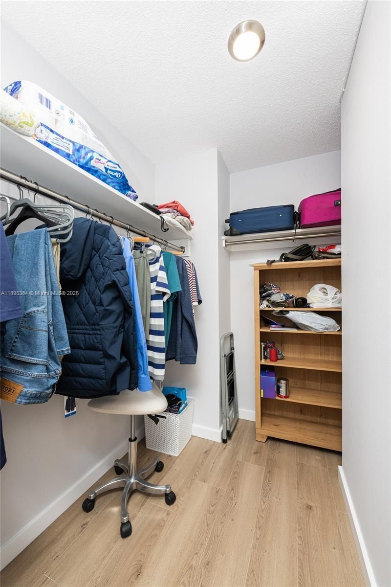 600 Three Islands Blvd, Unit 214, Hallandale Beach, FL 33009 Photo