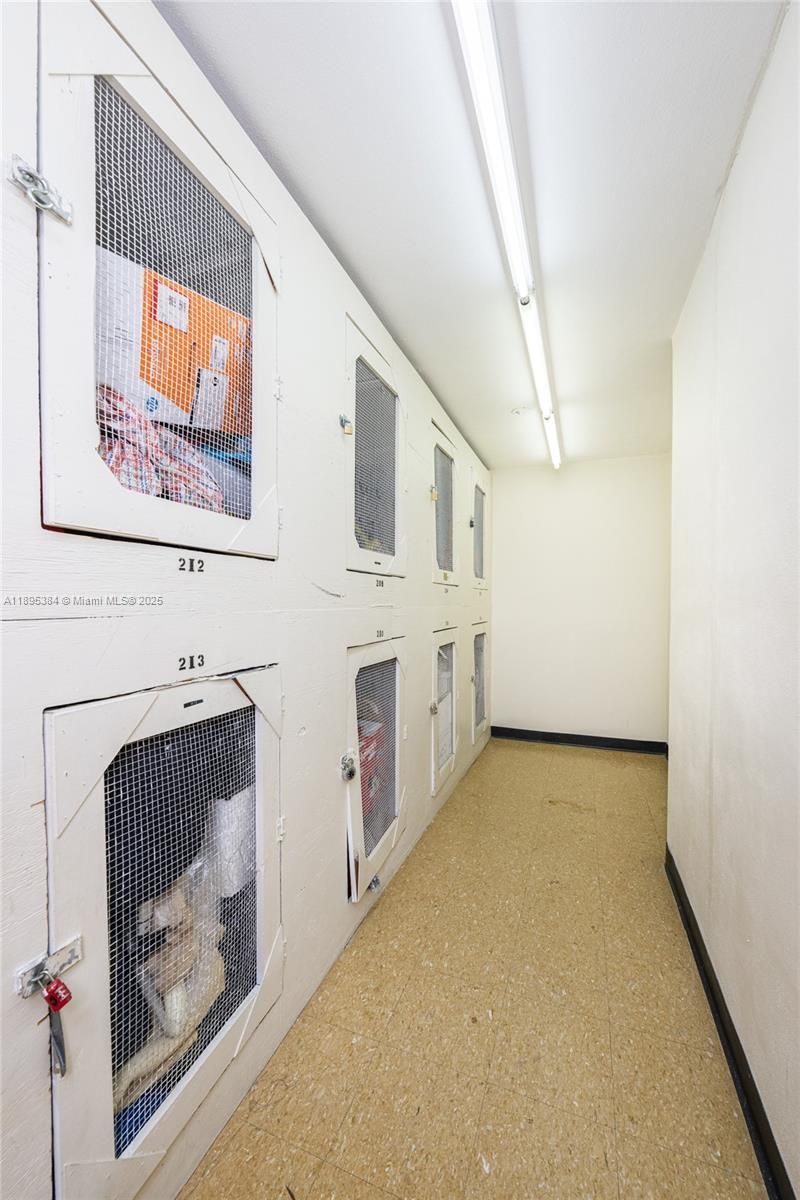 600 Three Islands Blvd, Unit 214, Hallandale Beach, FL 33009 Photo