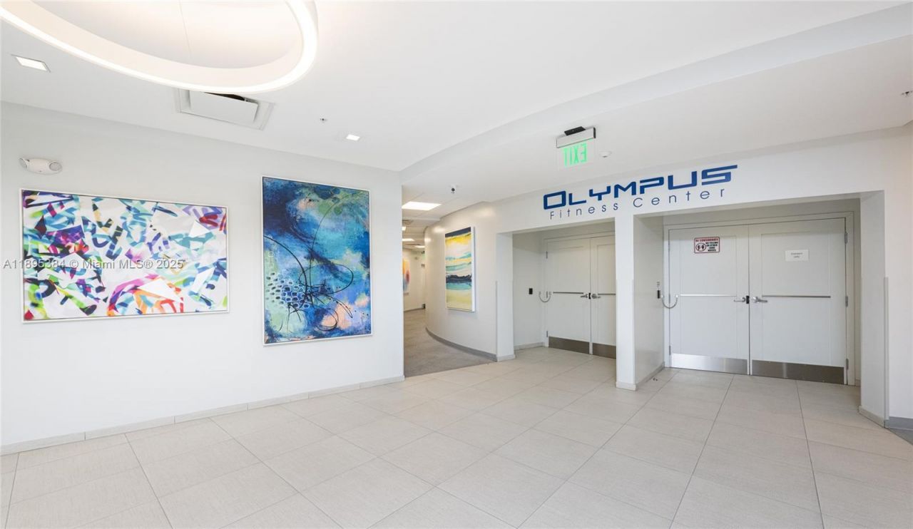 600 Three Islands Blvd, Unit 214, Hallandale Beach, FL 33009 Photo