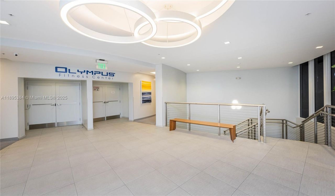 600 Three Islands Blvd, Unit 214, Hallandale Beach, FL 33009 Photo