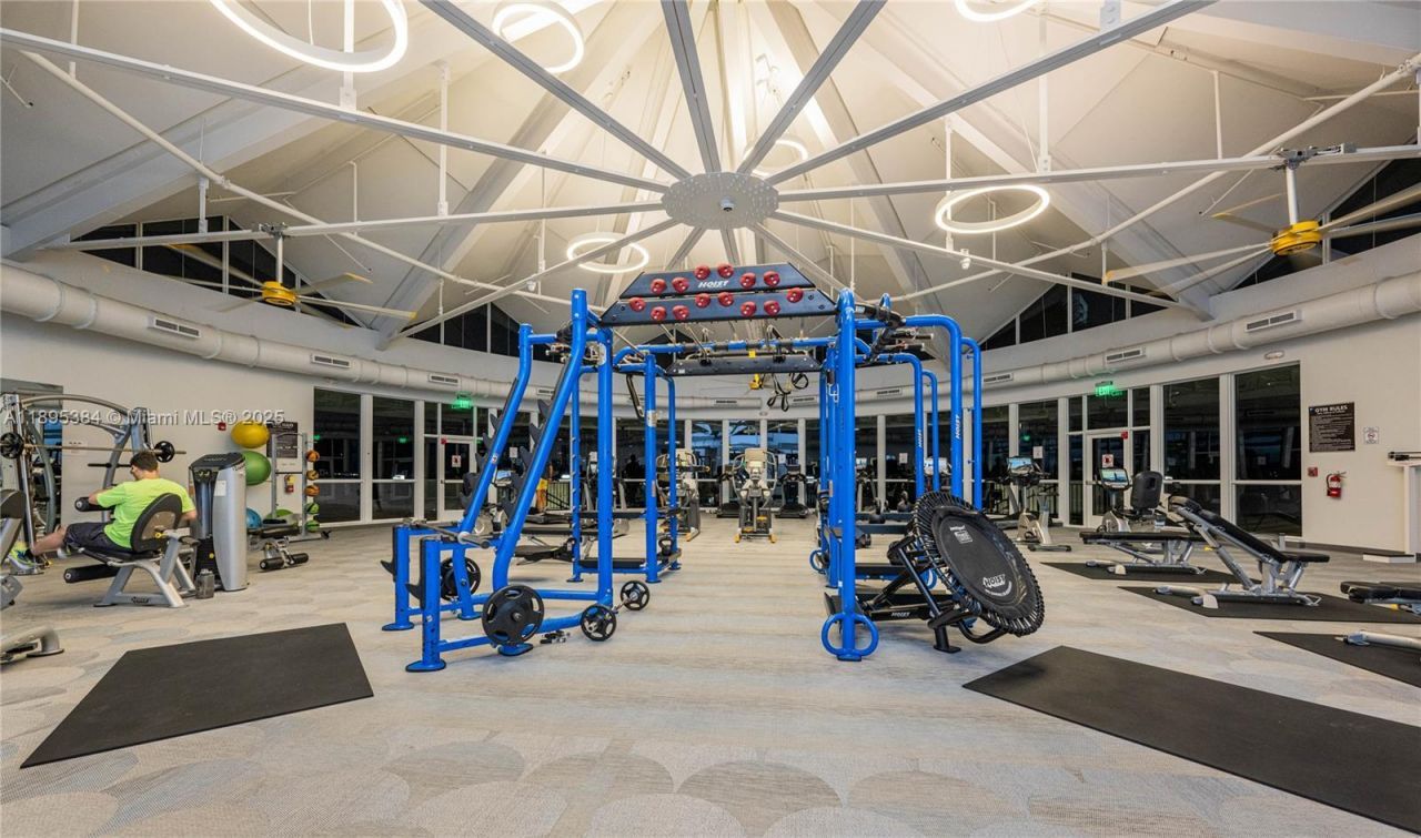 600 Three Islands Blvd, Unit 214, Hallandale Beach, FL 33009 Photo