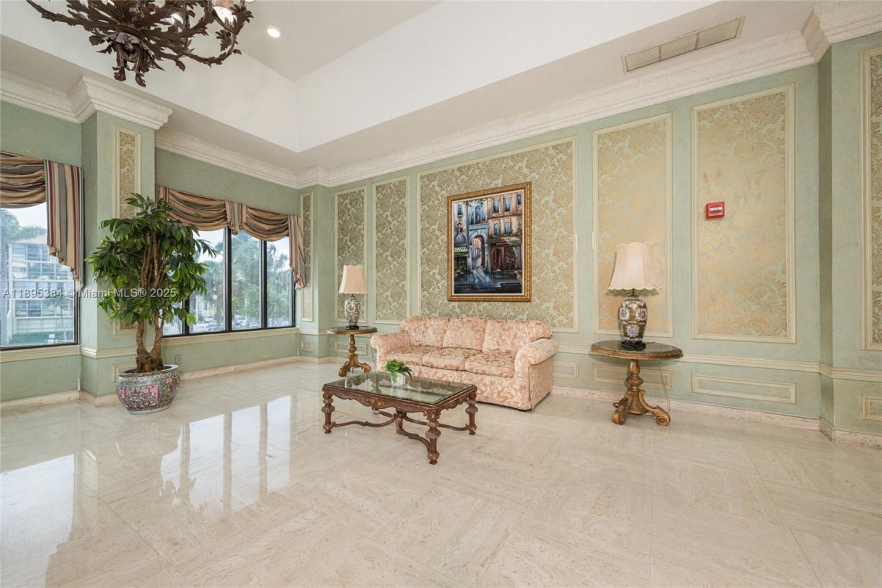 600 Three Islands Blvd, Unit 214, Hallandale Beach, FL 33009 Photo