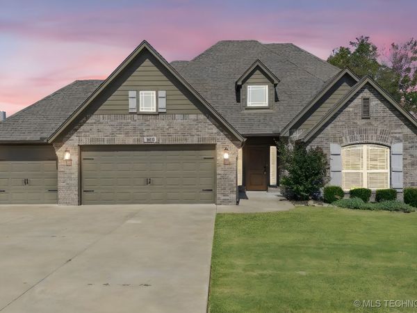 1819 E 43rd Street, Sand Springs, OK 74063