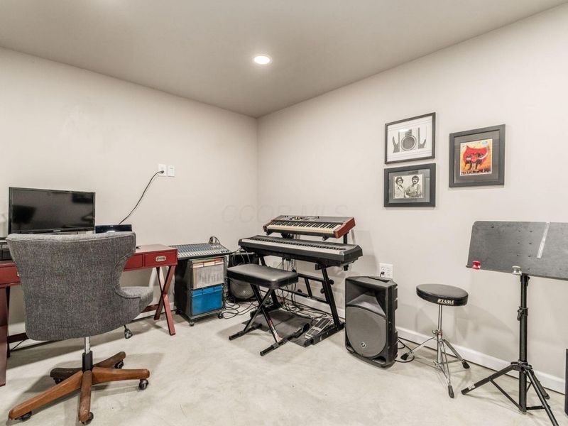 5 Thurber Road, Ashville, OH 43103 Photo 31